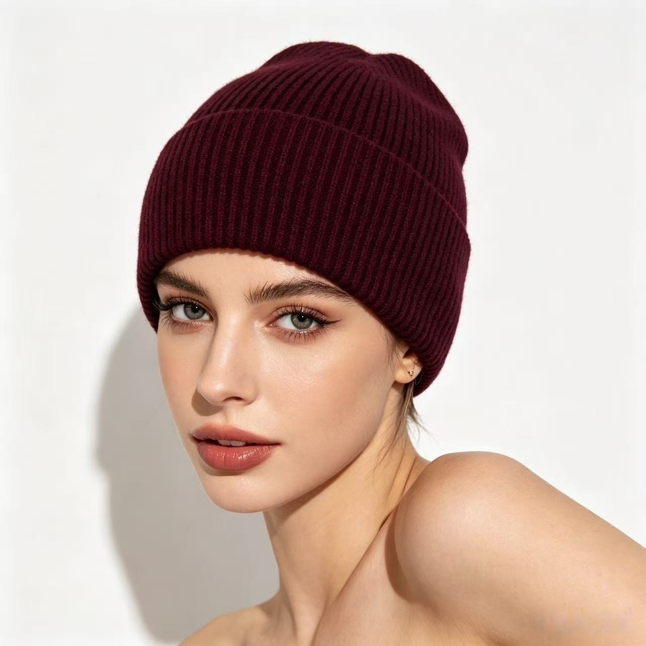 قبعة بيني حرارية محبوكة مضلعة  - مراجعة Beanie Cuffed Knit وسعره