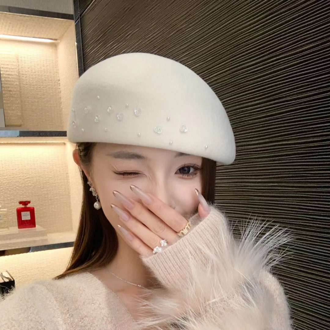 قبعة نسائية بريطانية من الصوف  - مراجعة Beret French Wool وسعره