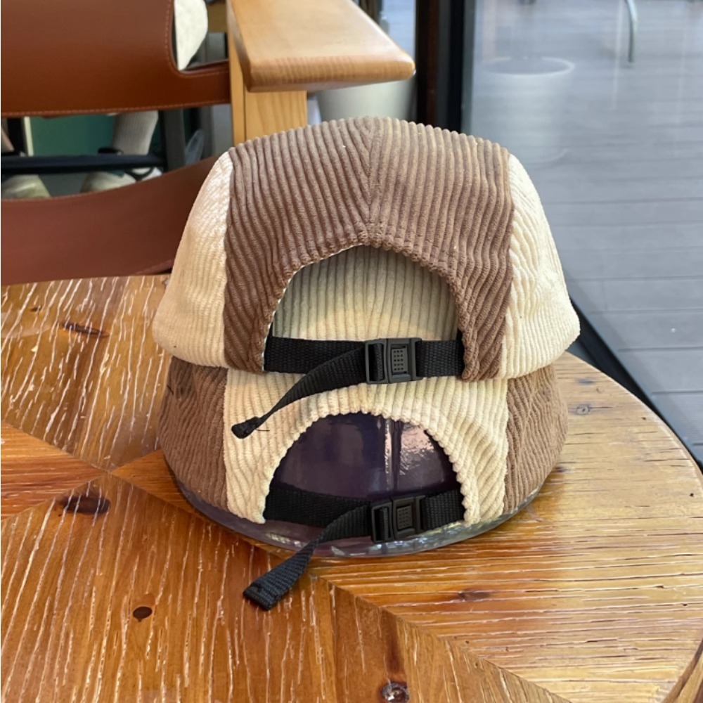 قبعة قصيرة الحافة بخمسة ألواح  - مراجعة Corduroy Cap 5 Panel وسعره