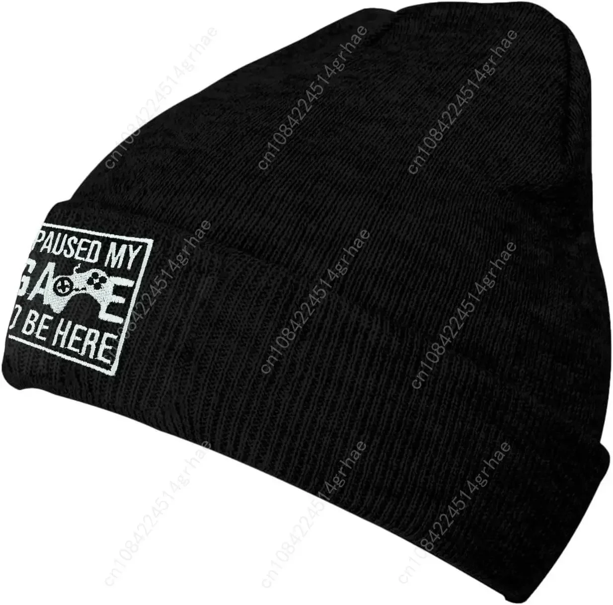 قبعة بيني مطرزة على شكل سمكة،  - مراجعة Beanie Cuffed Knit وسعره