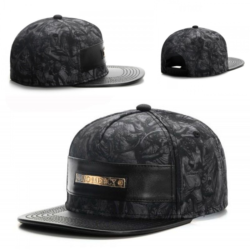 قبعة بيسبول جلدية من ماركة فاش - مراجعة Baseball Cap Structured وسعره